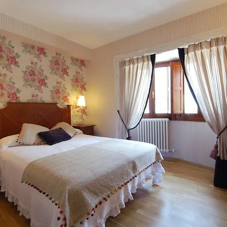 Bujaruelo טורלה