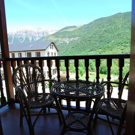 Hotel Bujaruelo 2*